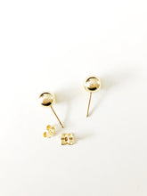 Load image into Gallery viewer, Stud Earrings (Dormilonas)
